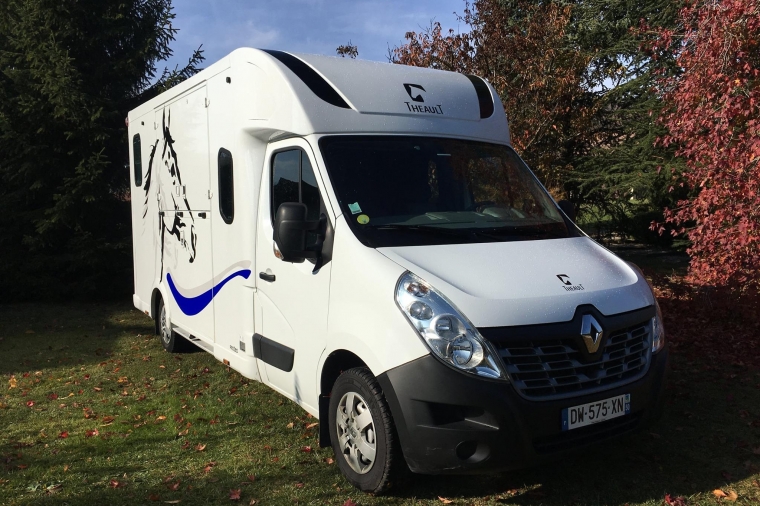 Retrouvez un camion à Charleville-Mézières pour vos locations